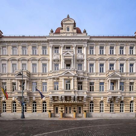 Grand Hotel Vilnius, Curio Collection By Hilton Extérieur photo